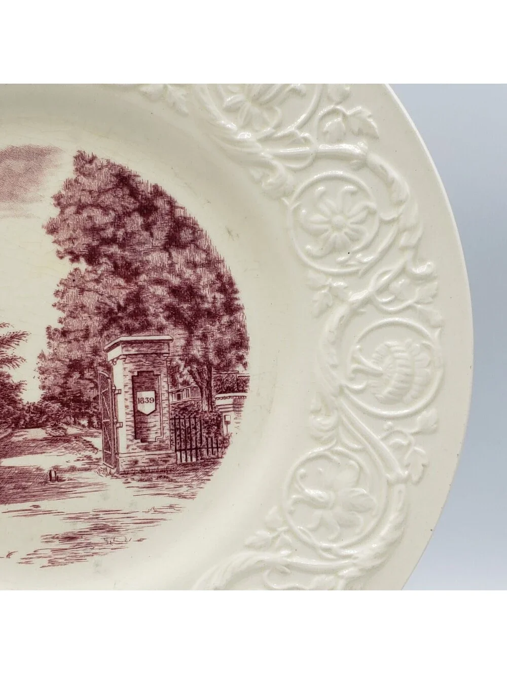 Vintage Wedgwood Virginia Military Inst. Plate Limit Gates 1939 Centennial Ed.